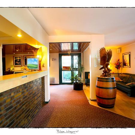 Logis Hotel Horus Restaurant Les Bruyeres Toulenne Экстерьер фото