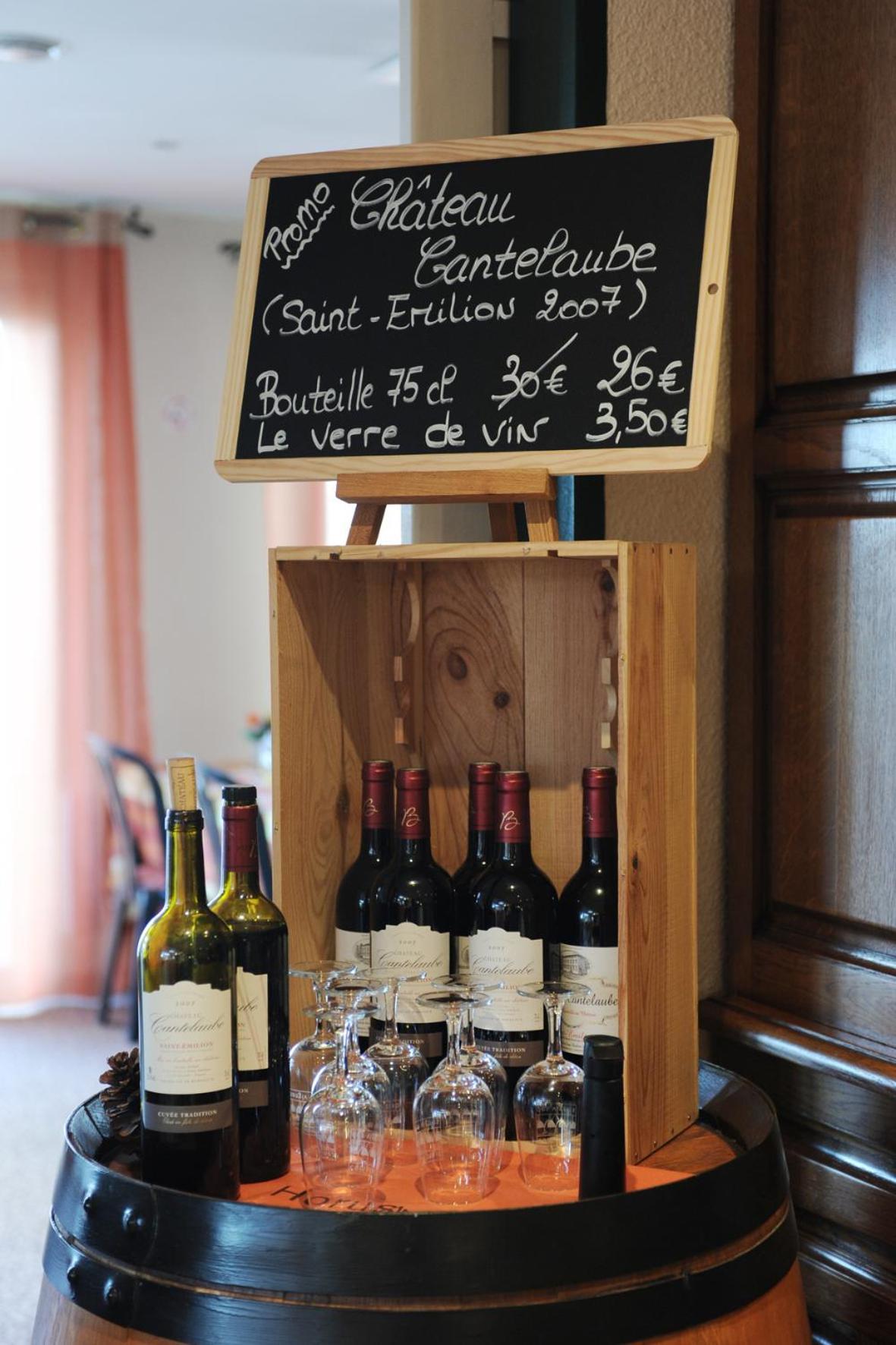 Logis Hotel Horus Restaurant Les Bruyeres Toulenne Экстерьер фото