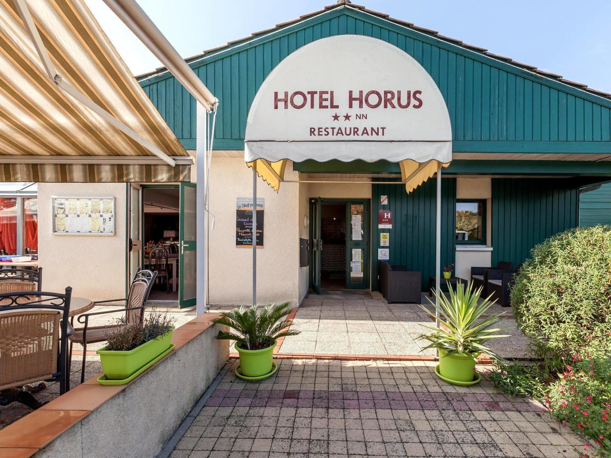 Logis Hotel Horus Restaurant Les Bruyeres Toulenne Экстерьер фото